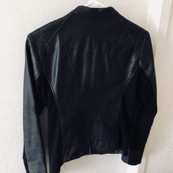 Express Jacket - Picture 2 of 3